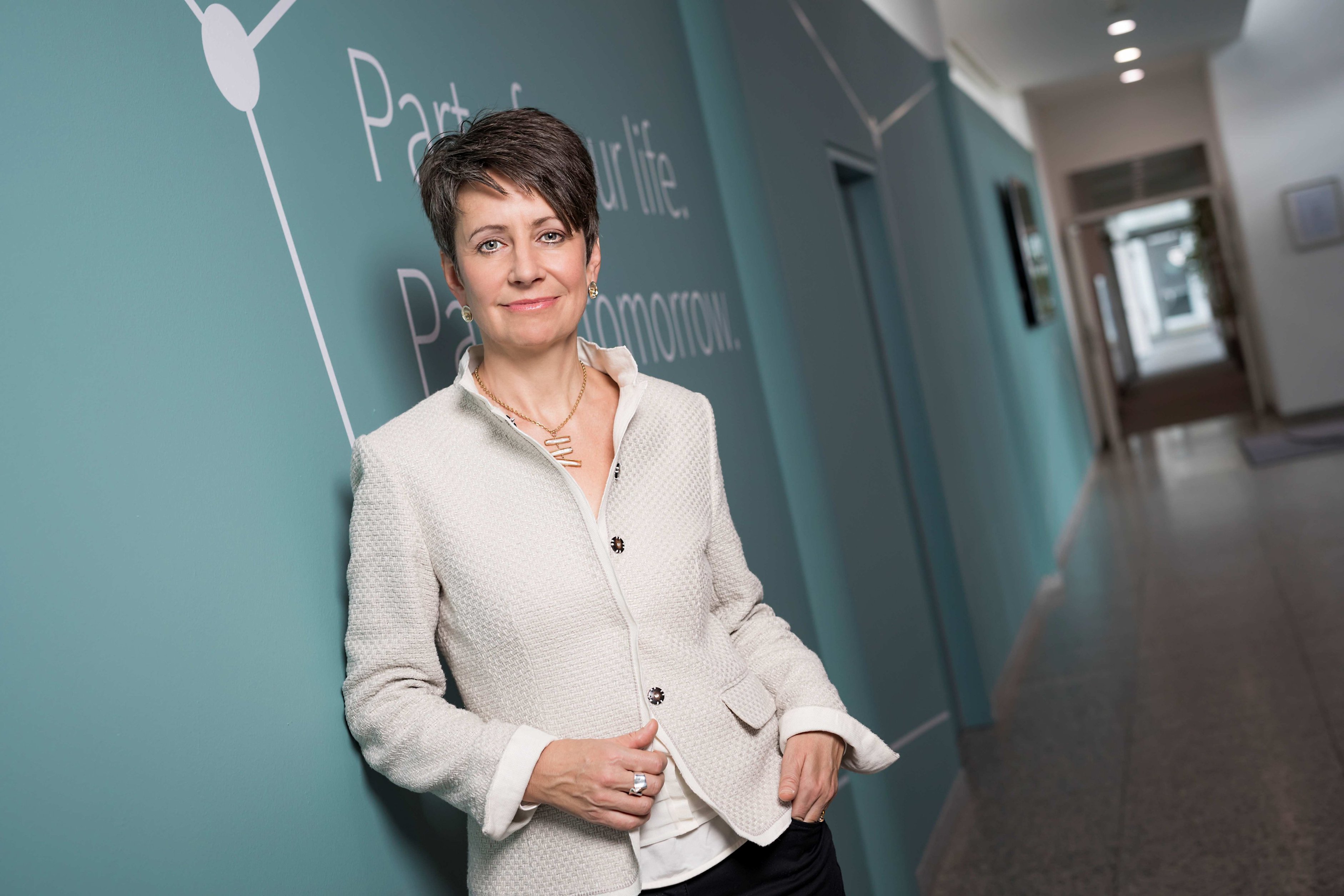 DI Dr. Sabine Herlitschka, Infineon Technologies: Lösung großer gesellschaftlicher Fragen mit intelligenten Technologien
