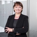 asutrian-business-woman-bks-bank-vorstandsvorsitzende-stockbauer-gernot-gleiss-kopie asutrian-business-woman-bks-bank-vorstandsvorsitzende-stockbauer-gernot-gleiss-kopie