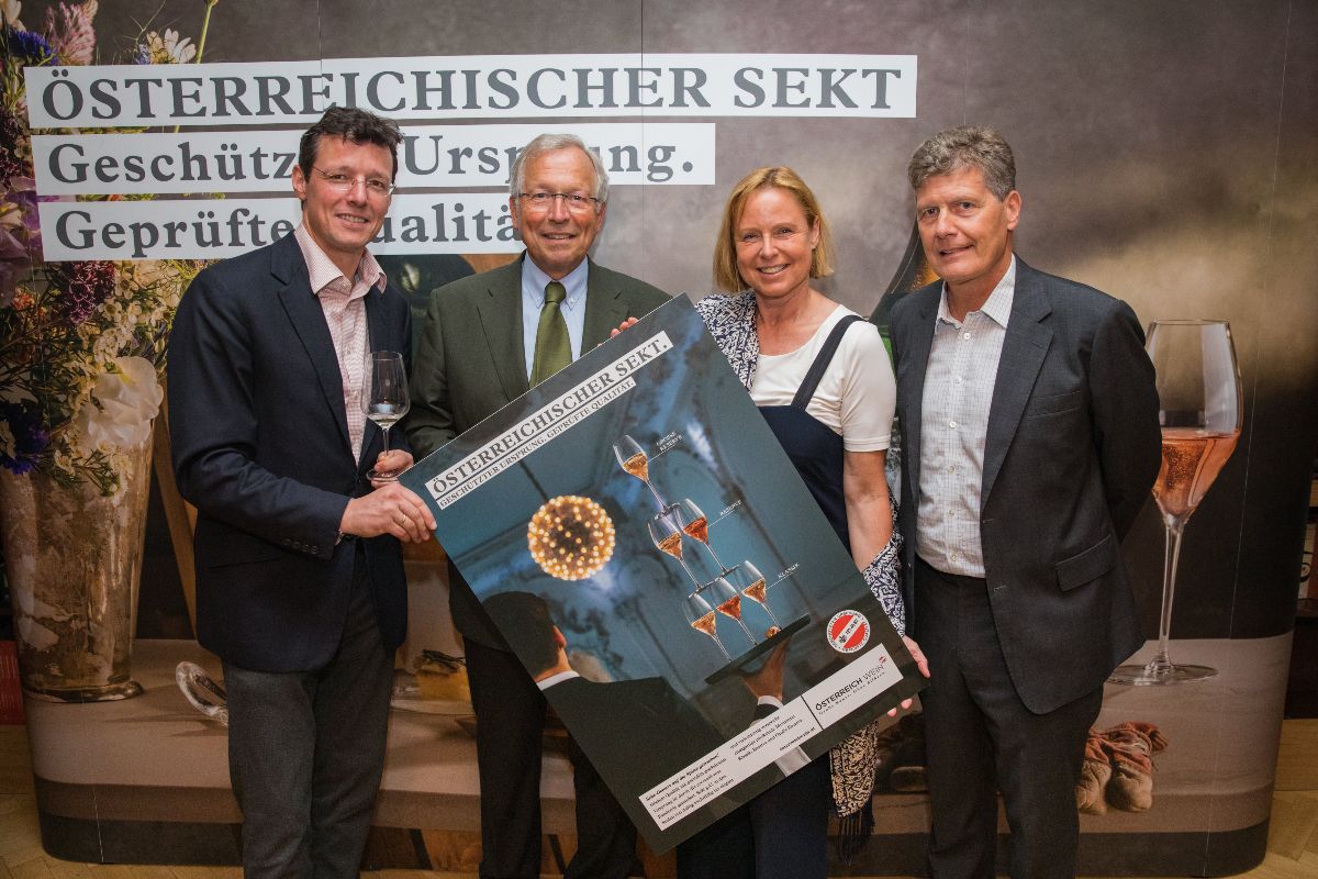 „Österreich gegen den Rest der Welt“ beim Sektbotschafter-Empfang