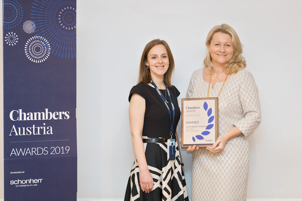 Juristin Astrid Ablasser-Neuhuber erhält renommierten Chambers Award