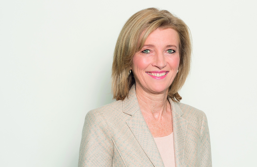 Dr. Martina Salomon, Kurier, im ABW-Interview: "Studiert nicht Publizistik!"